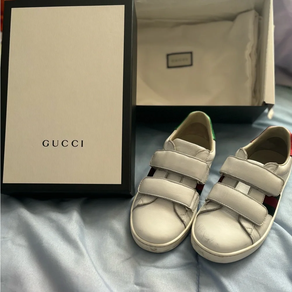 Gucci - Picture 1 of 10